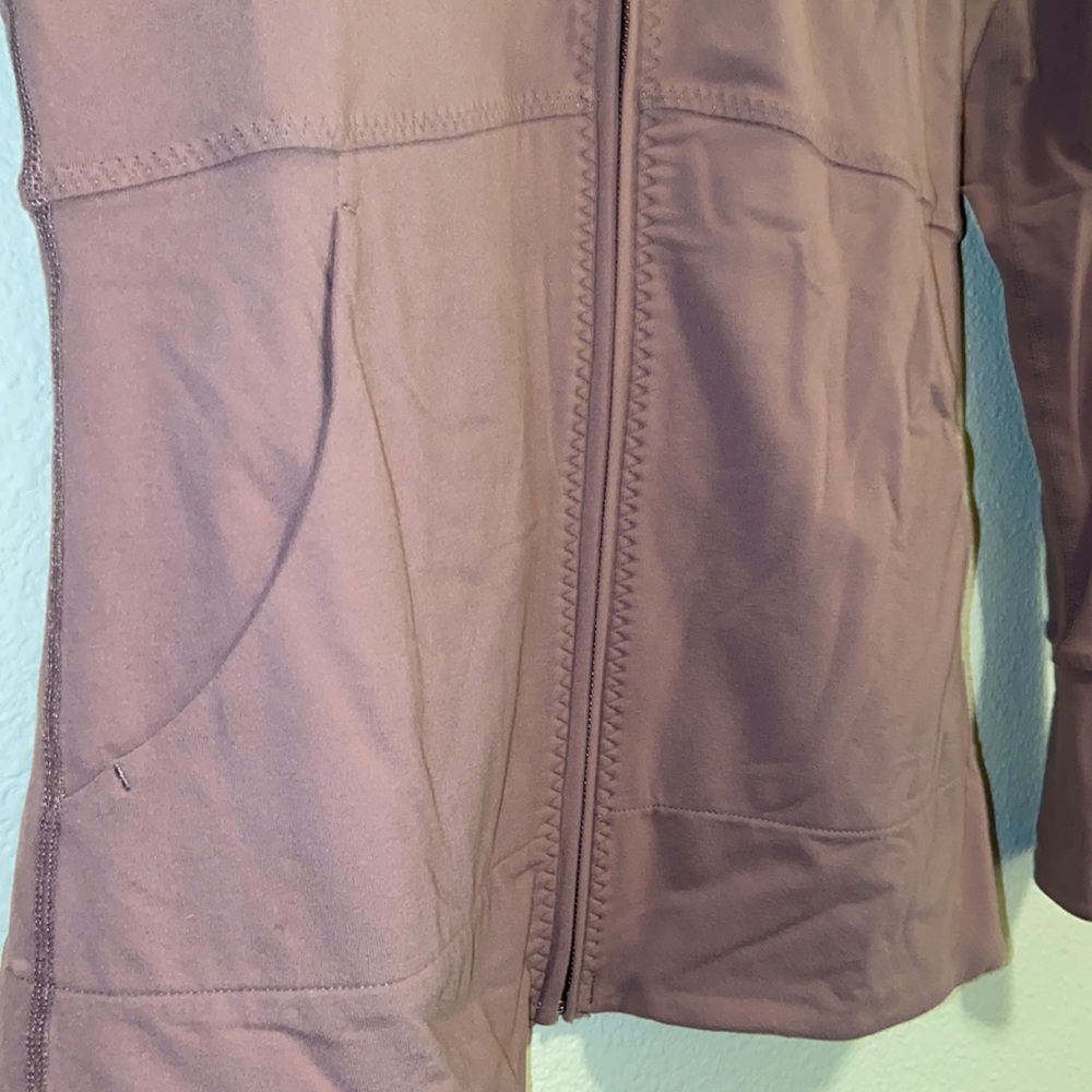 Lucy zip-up - Picture 3 of 10